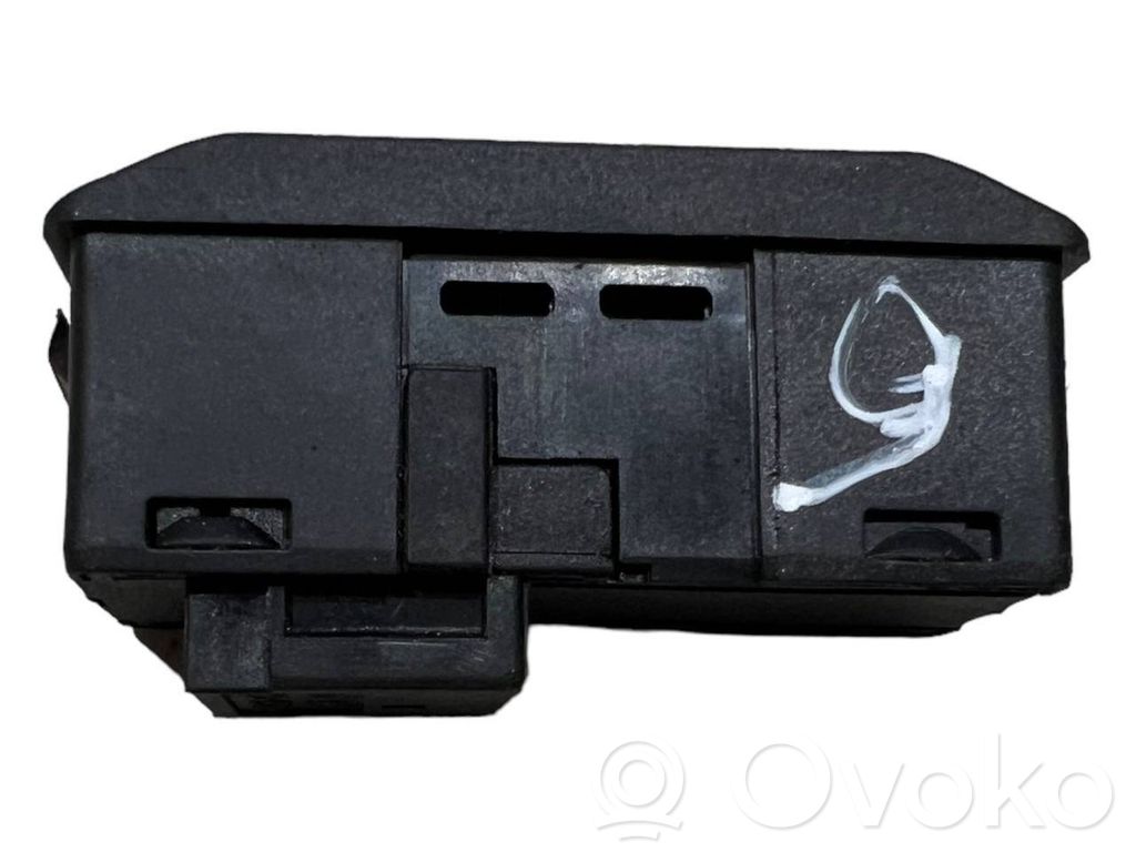 Sunroof switch