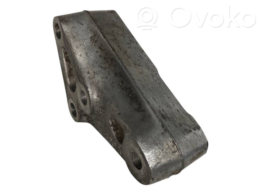 Ģeneratora stiprinājums