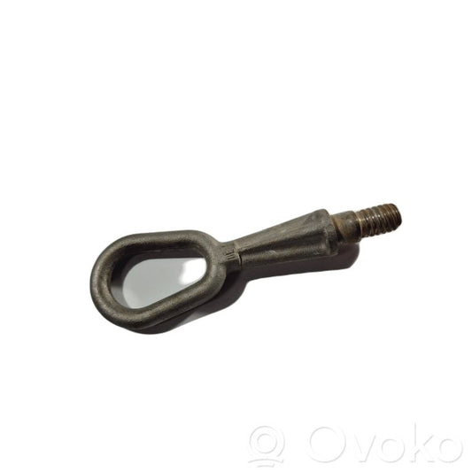 Towing hook