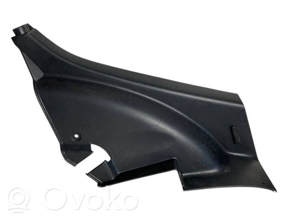 (D) statņa dekoratīvā apdare (augšdaļa)