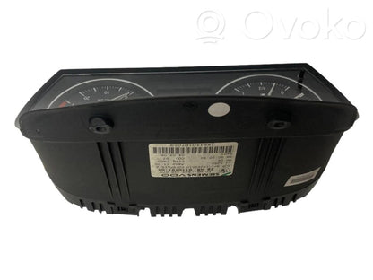 Spidometrs (instrumentu panelī)