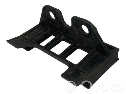 Aizmugurējā bufera montāžas kronšteins