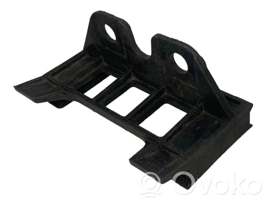 Кронштейн крепления заднего бампера