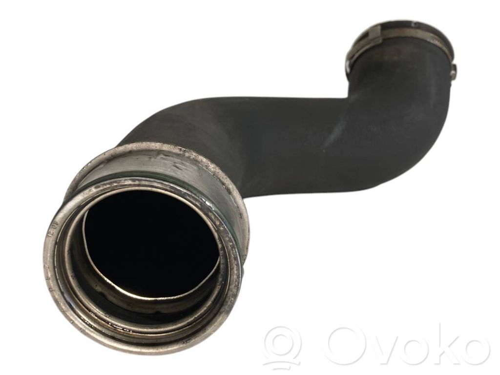 Interkūlera šļūtene (-es) / caurule (-es)