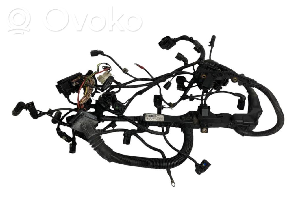 Dzinēja vadu instalācija