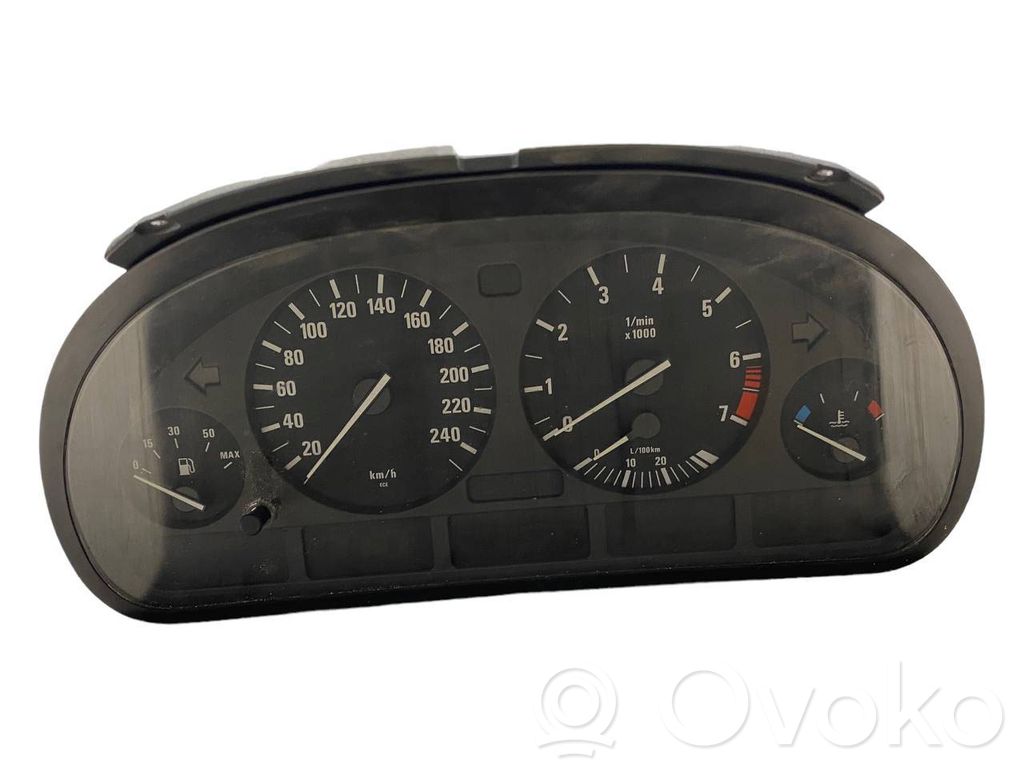 Spidometrs (instrumentu panelī)