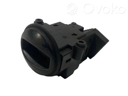 Ignition switch contacts