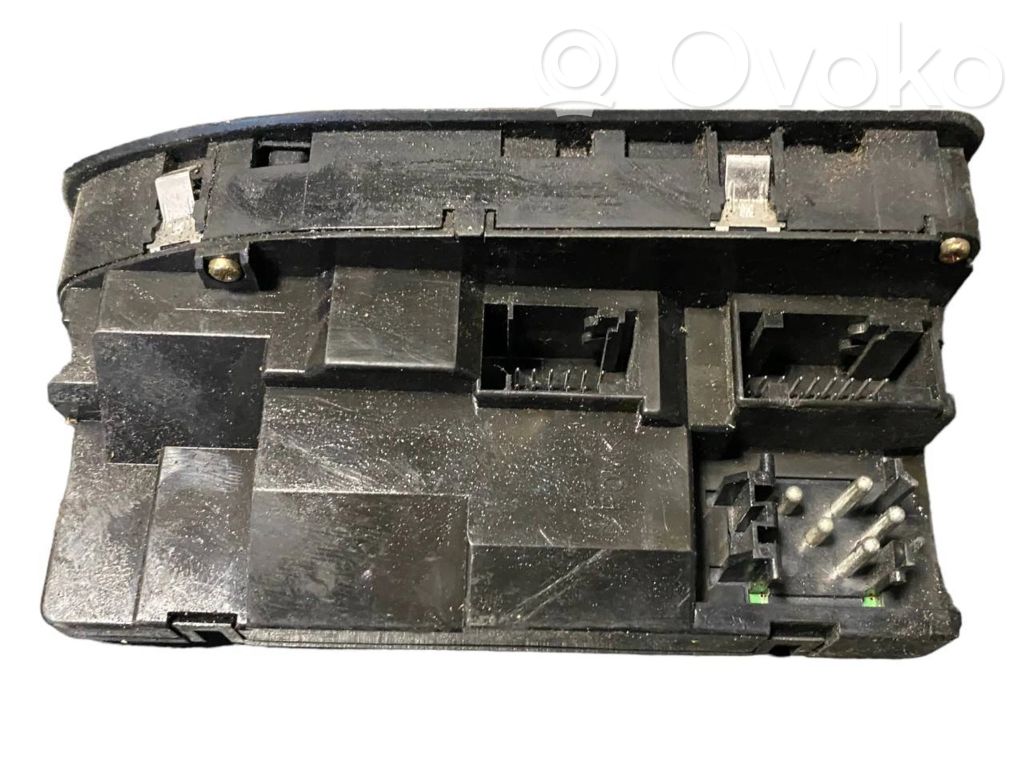 Elektrisko logu slēdzis