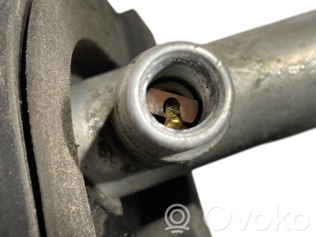 Gaisa kondicioniera caurulīte (-es) / šļūtene (-es)