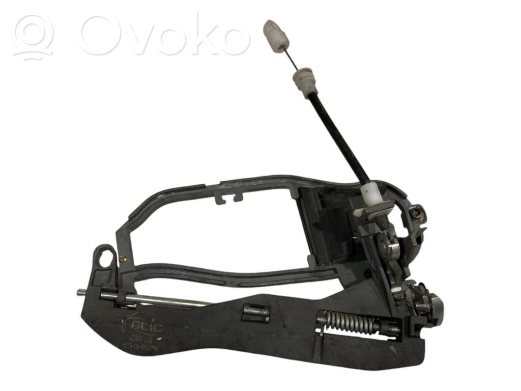 Priekšpusē turētājs / kronšteins ārējam atvēršanas rokturim