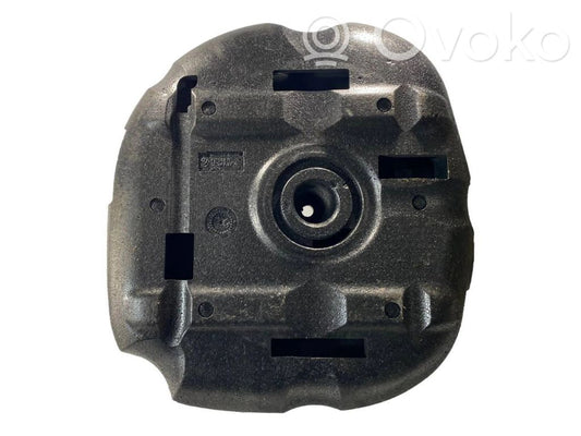 Rezerves riteņa nodalījuma dekoratīvā apdare