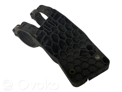 Degvielas filtra turētājs