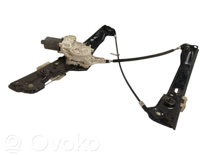 Priekšpusē elektriskā loga pacelšanas mehānisma komplekts