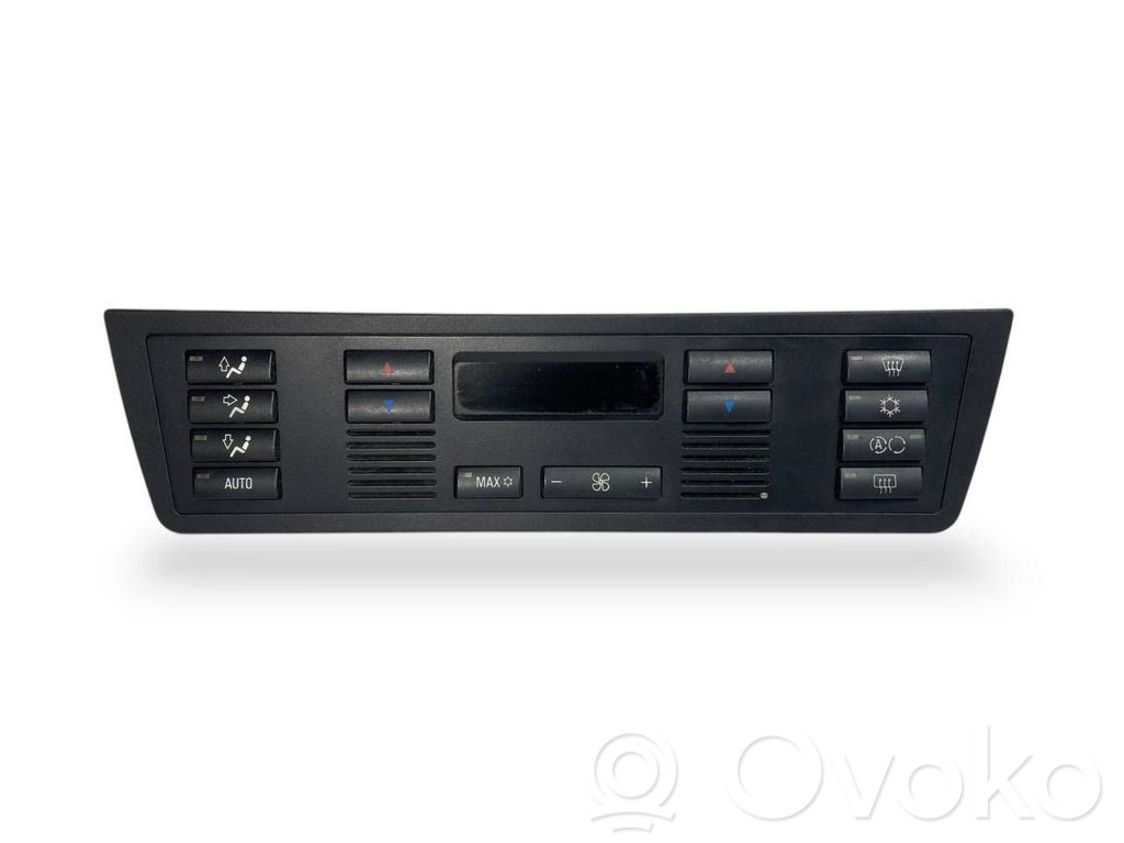 Gaisa kondicioniera / klimata kontroles / salona apsildes vadības bloks (salonā)