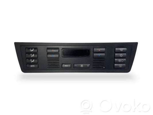 Gaisa kondicioniera / klimata kontroles / salona apsildes vadības bloks (salonā)