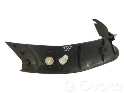 Sānu dekoratīvā apdare (pie loga)