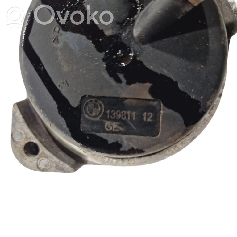 Engine cushion