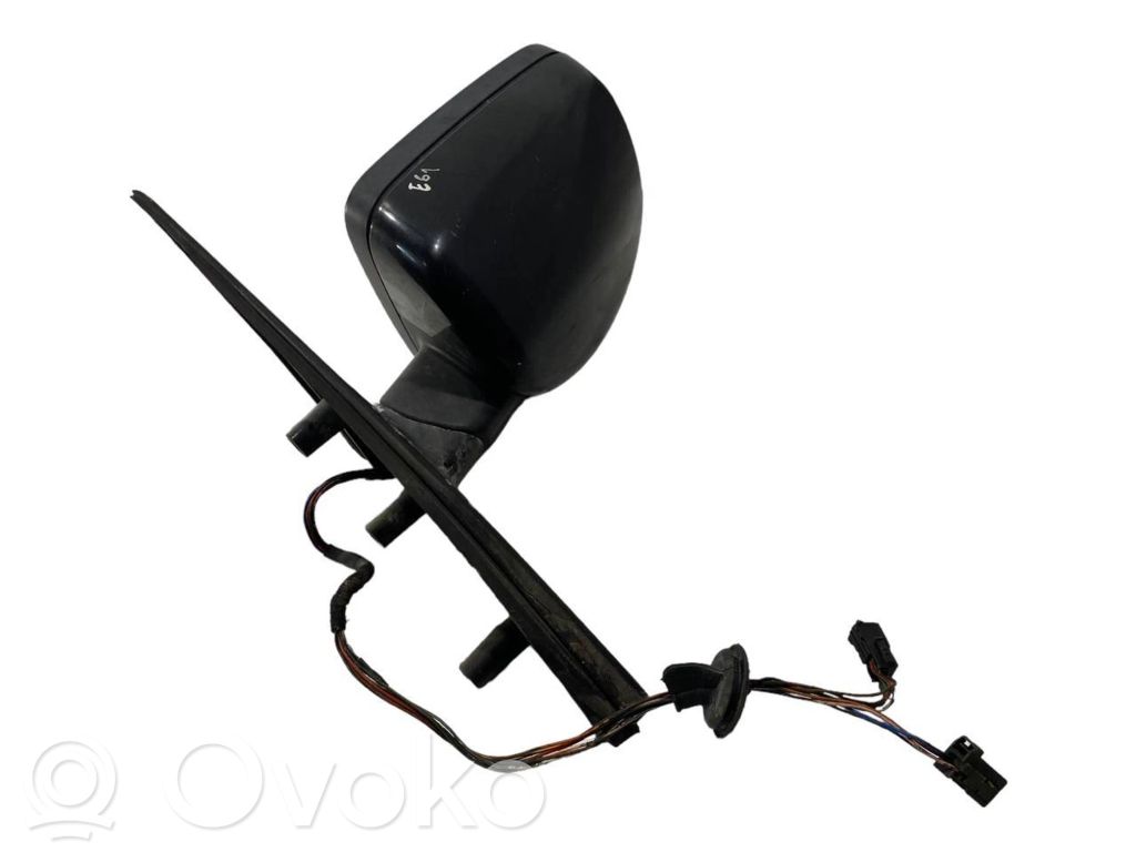 Spogulis (elektriski vadāms)