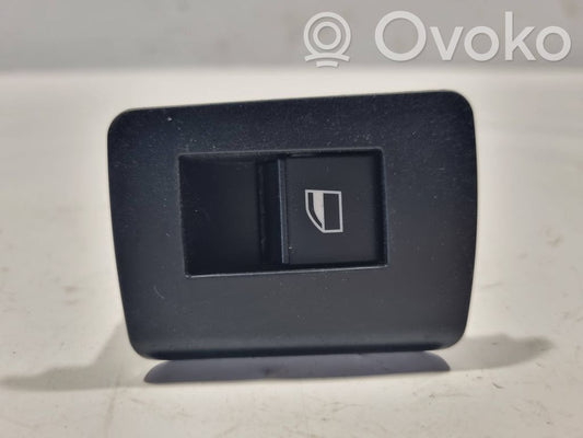 Power window switch