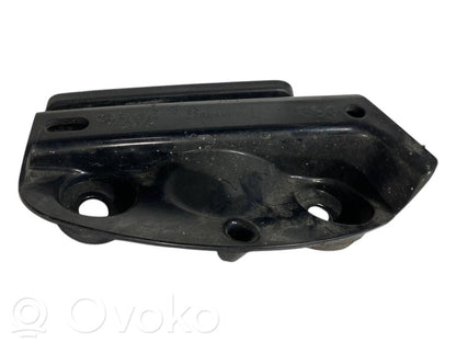 Aizmugurējā bufera montāžas kronšteins