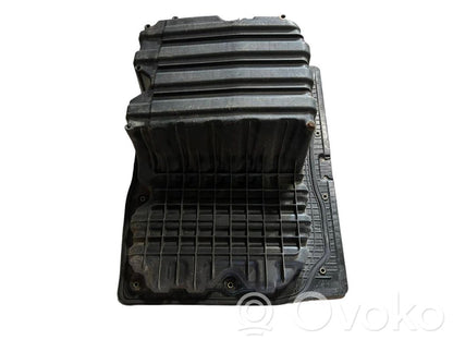 Trunk storage compartment