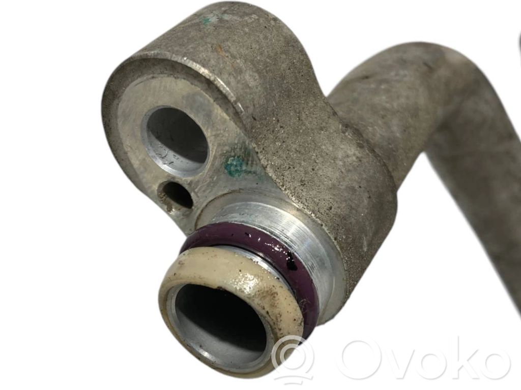 Gaisa kondicioniera caurulīte (-es) / šļūtene (-es)