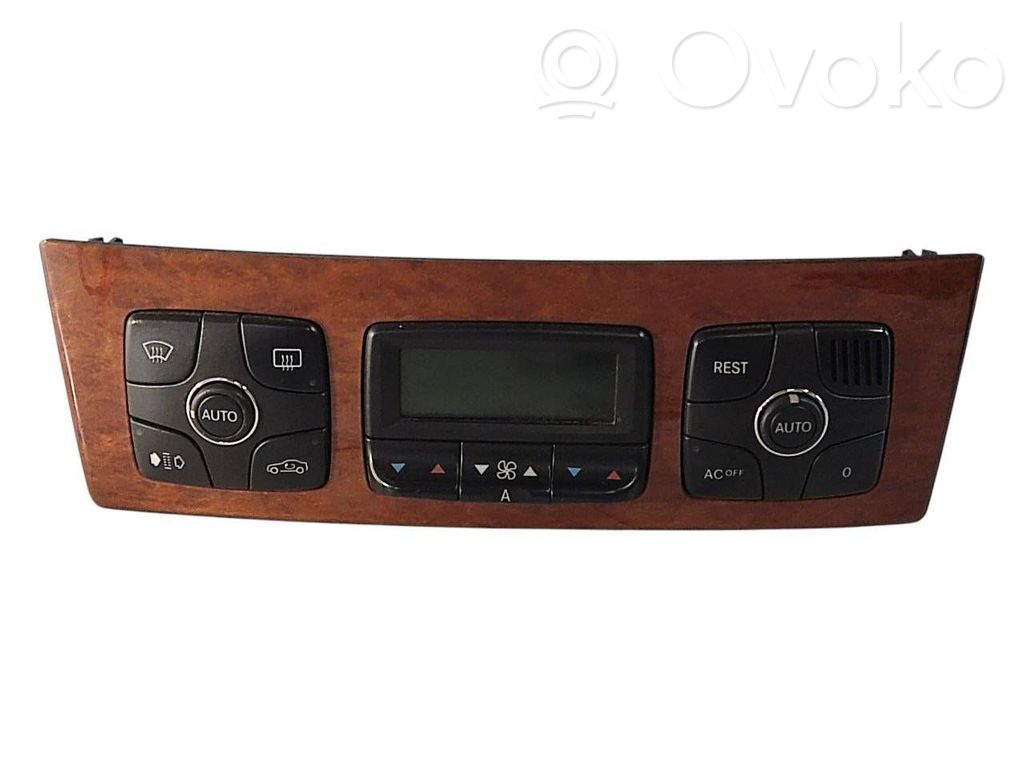 Gaisa kondicioniera / klimata kontroles / salona apsildes vadības bloks (salonā)