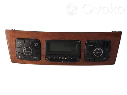 Gaisa kondicioniera / klimata kontroles / salona apsildes vadības bloks (salonā)