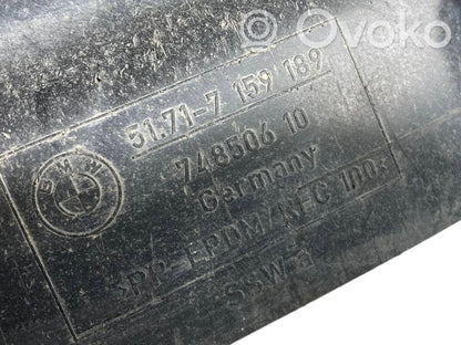 Dzinēja apakšas aizsargs (priekšdaļā)