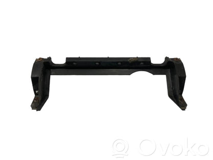 Aizmugurējā bufera montāžas kronšteins