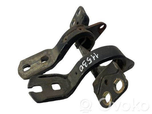 Задняя крышка петли(ей)