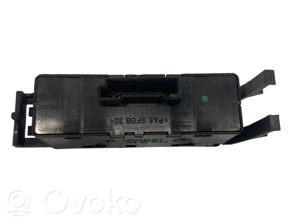 Power window switch