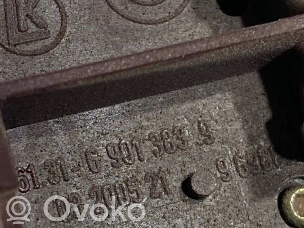 Sānu spoguļu slēdzis