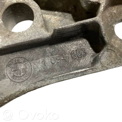 Pārnesumkārbas stiprinājuma kronšteins