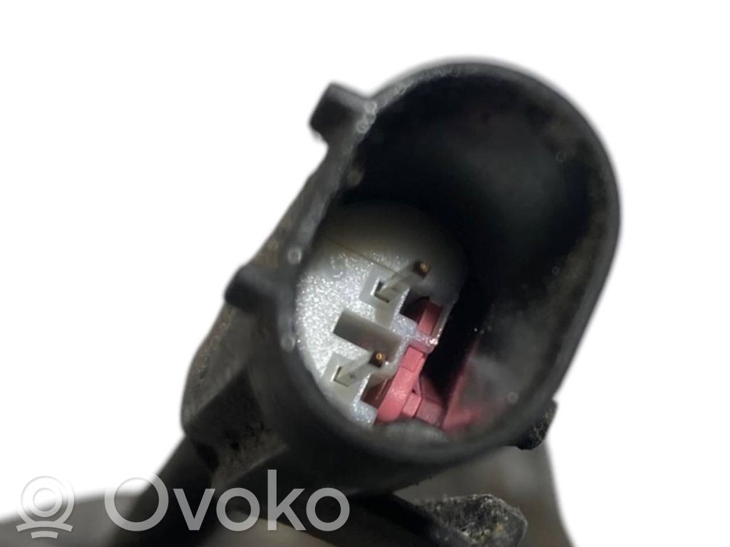 Air conditioner compressor (pump)