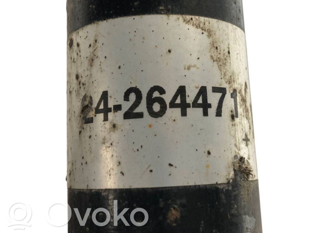 Priekšpusē amortizators ar atsperi