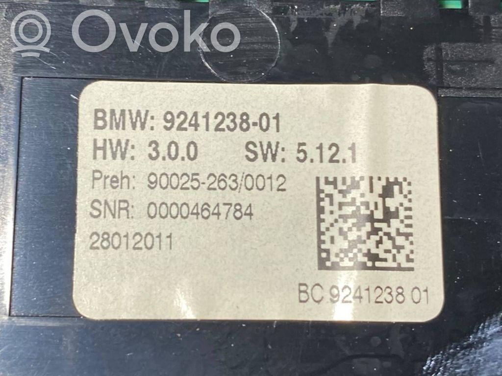 Gaisa kondicioniera / klimata kontroles / salona apsildes vadības bloks (salonā)