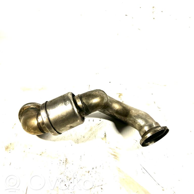 Izplūdes gāzu caurule