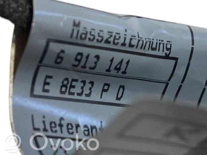 Cita veida aizmugurē durvju dekoratīvās apdares detaļas