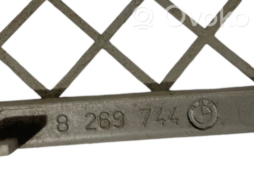 Apakšējais režģis (trīsdaļīgs)