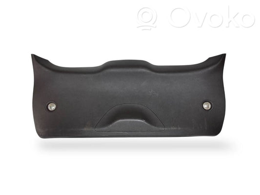 Galvenais apdares panelis