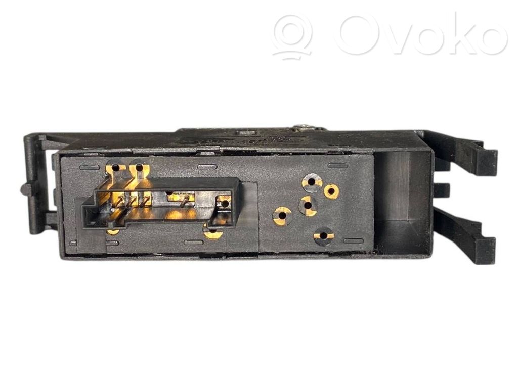 Elektrisko logu slēdzis