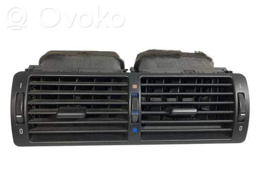 Centrālais gaisa ventilācijas režģis