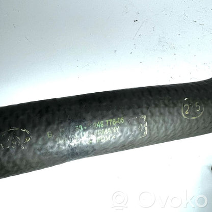 Caurulīte (-es) / šļūtene (-es)