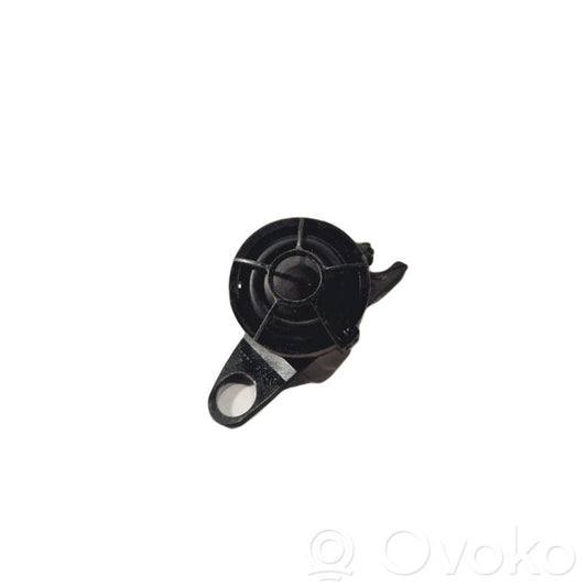 Speaker(s) in front door
