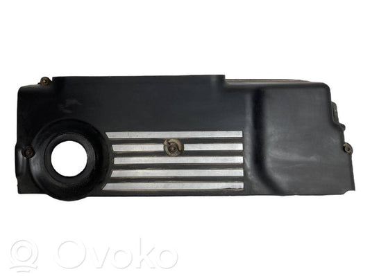Engine cover (decorative trim)