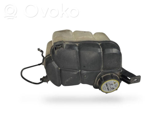 Dzesēšanas šķidruma izplešanās tvertne