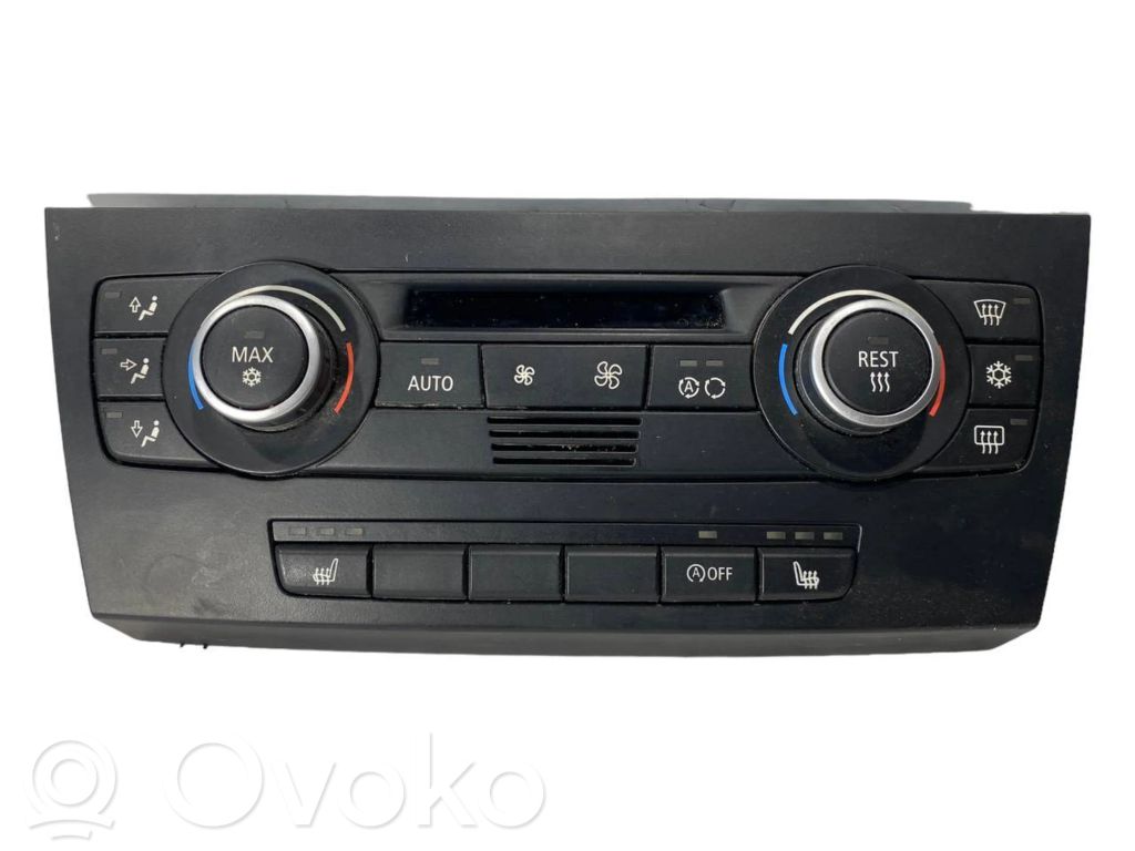 Gaisa kondicioniera / klimata kontroles / salona apsildes vadības bloks (salonā)