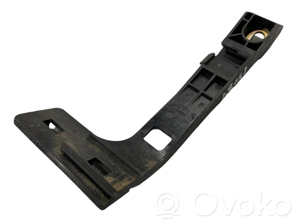 Akseleratora pedāļa turētājs