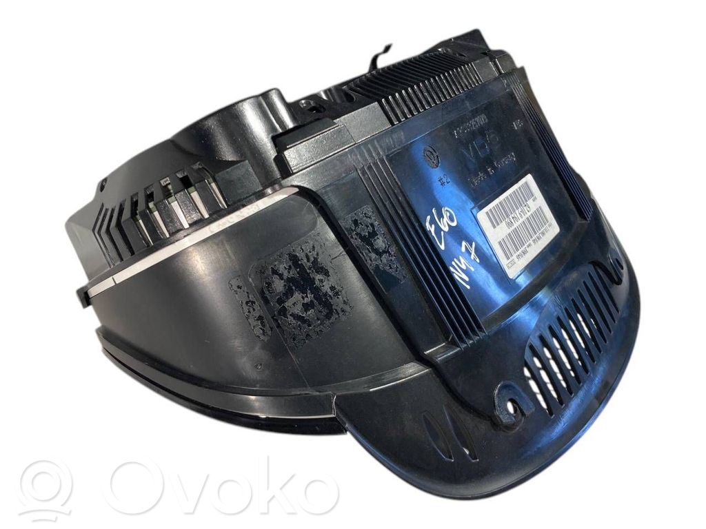 Spidometrs (instrumentu panelī)